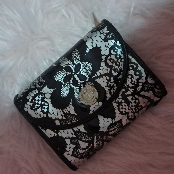 VINTAGE BETSEY JOHNSON - Picture 2 of 10